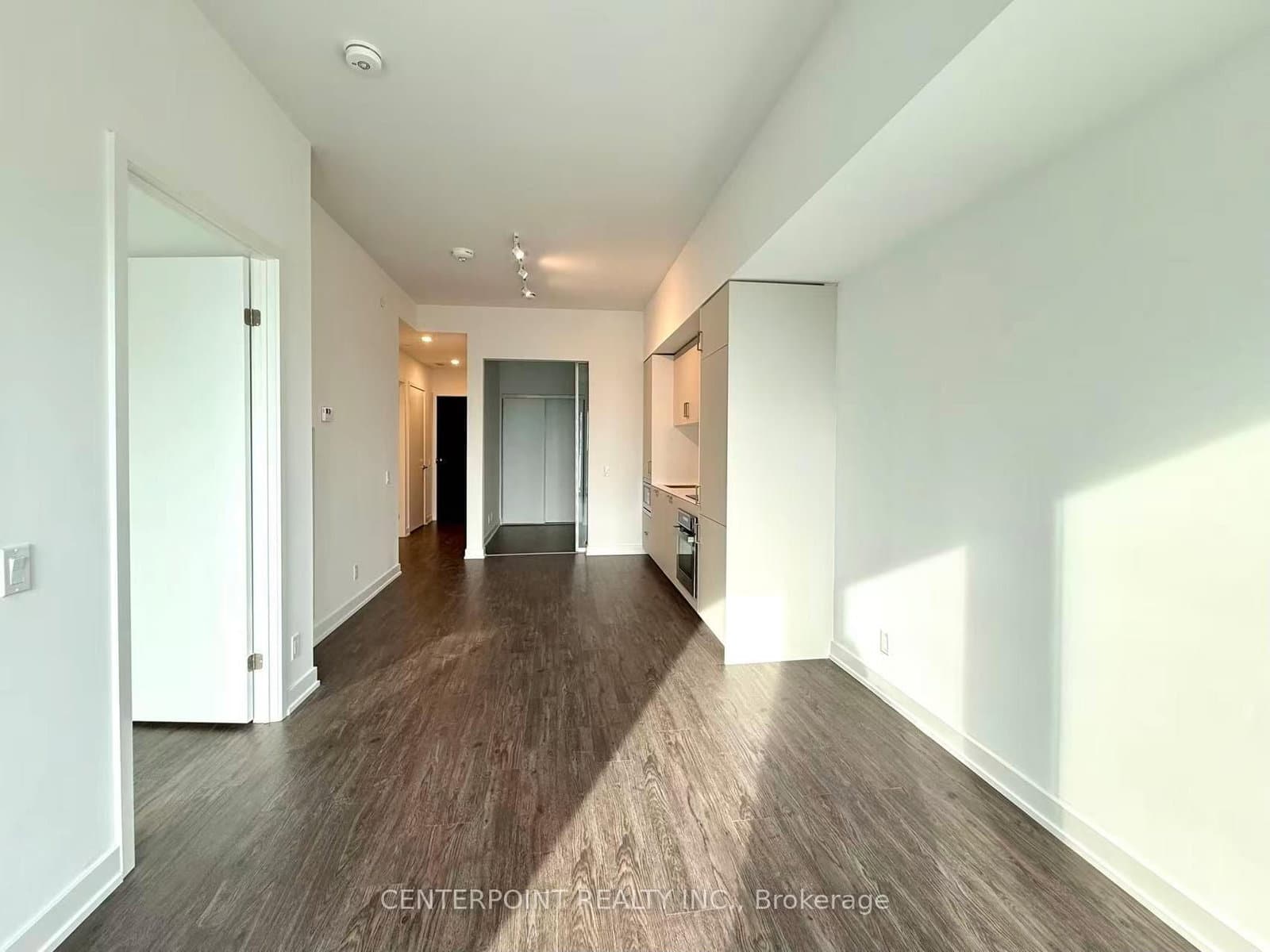 88 Queen Street E, Unit 1809 thumbnail 2