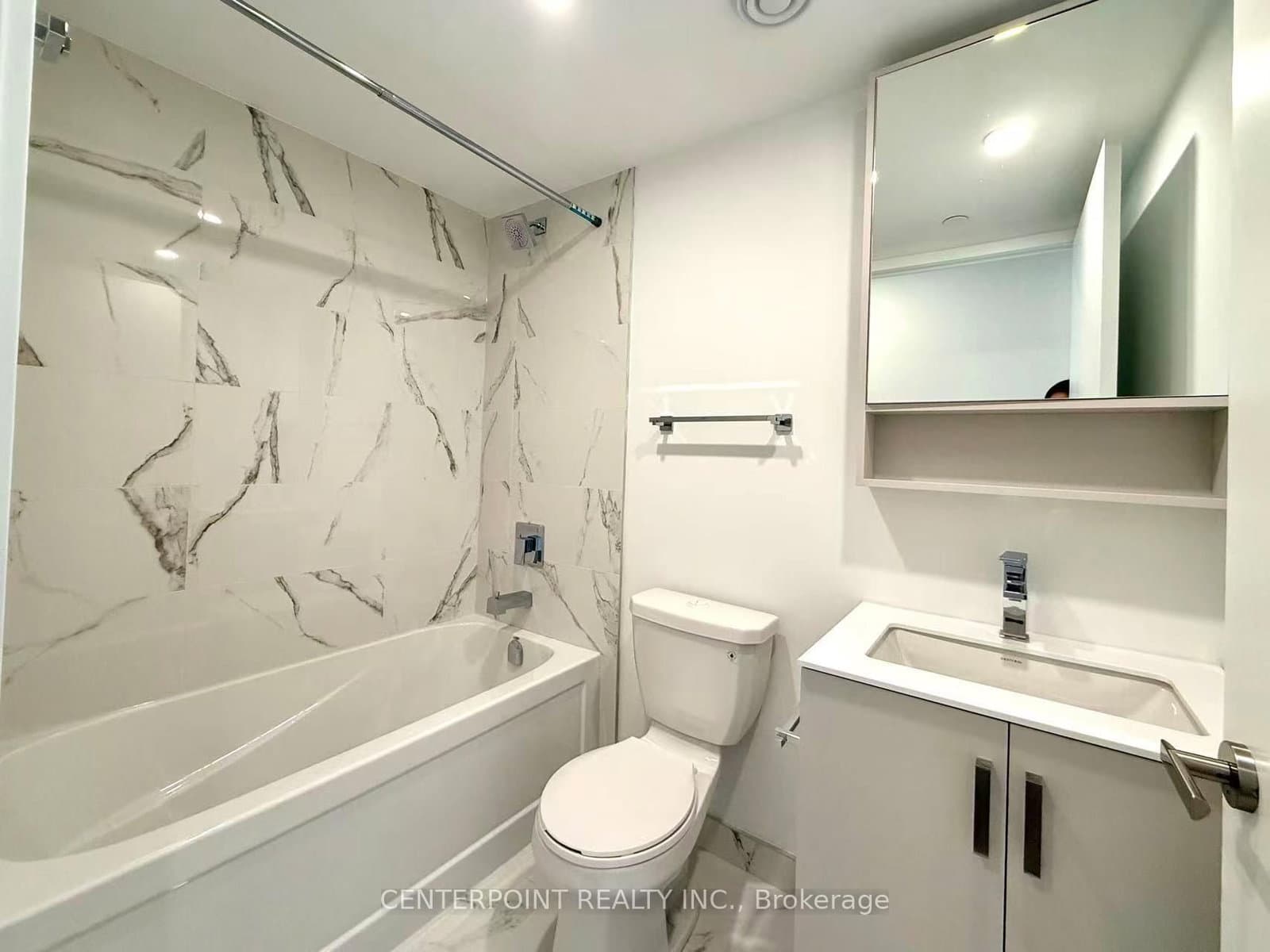 88 Queen Street E, Unit 1809 thumbnail 5