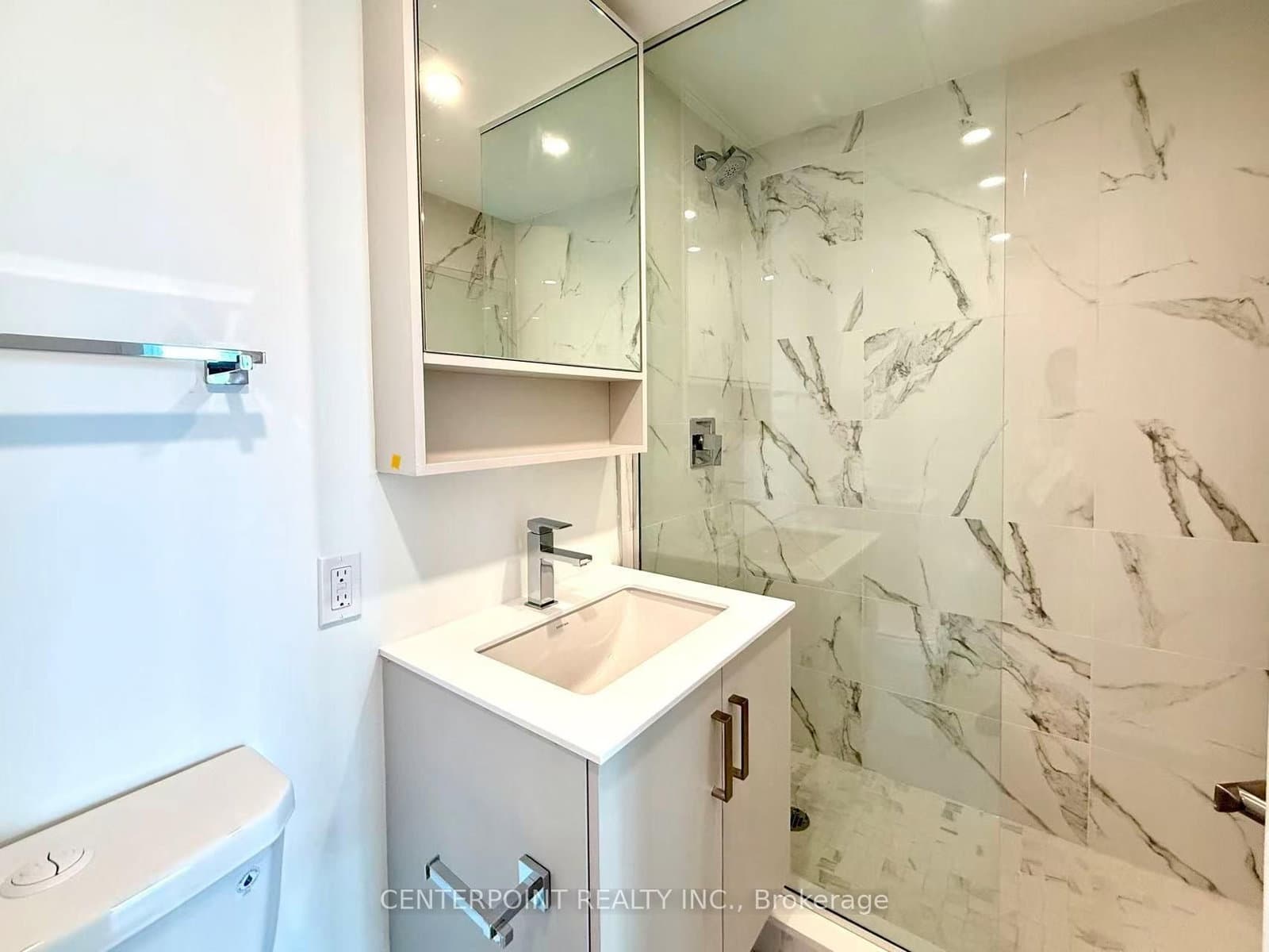 88 Queen Street E, Unit 1809 thumbnail 7