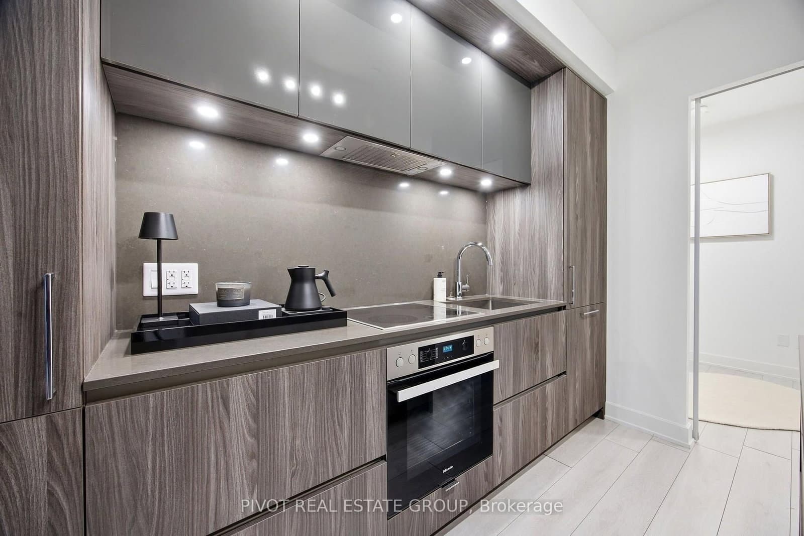 15 Mercer Street, Unit 518 thumbnail 14