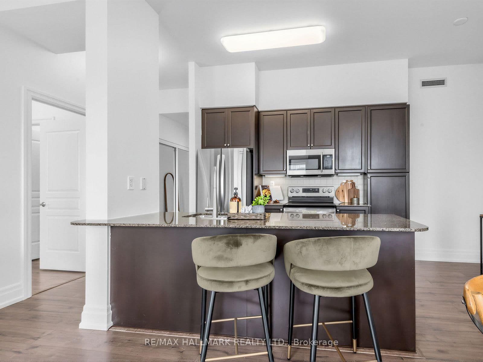777 Steeles Avenue W, Unit LPH3 thumbnail 12