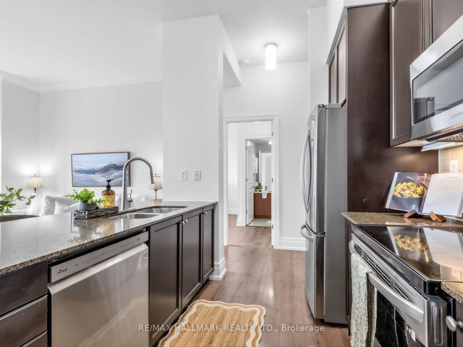 777 Steeles Avenue W, Unit LPH3 thumbnail 14