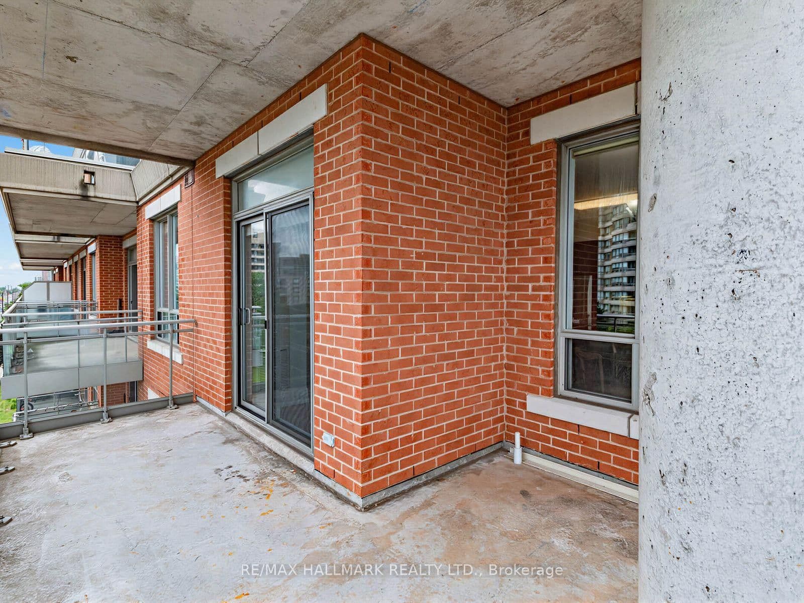 777 Steeles Avenue W, Unit LPH3 thumbnail 27