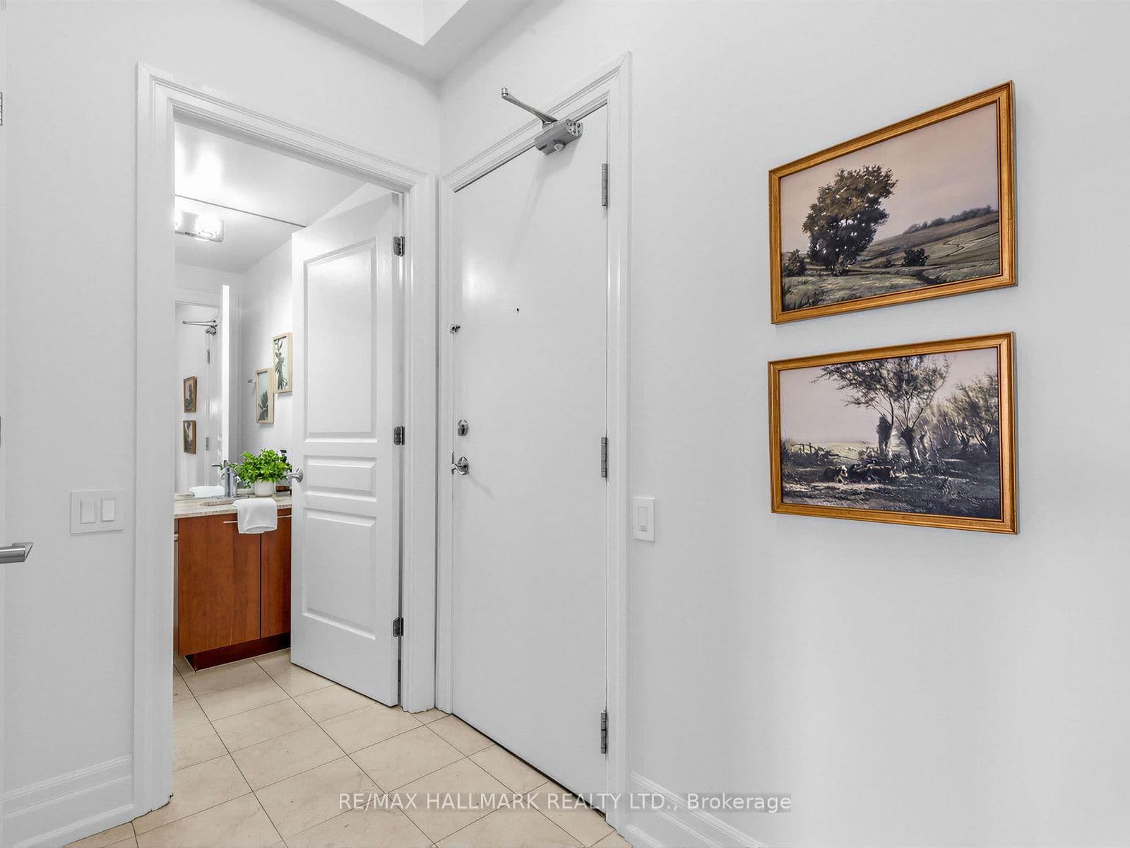 777 Steeles Avenue W, Unit LPH3 thumbnail 4