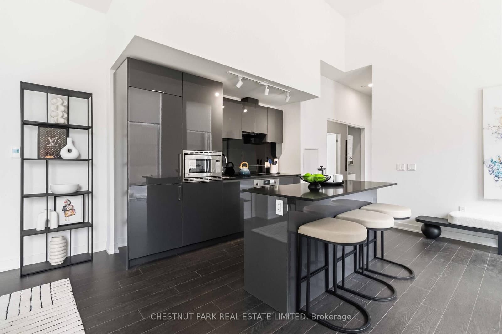121 St Patrick Street, Unit 201 thumbnail 10