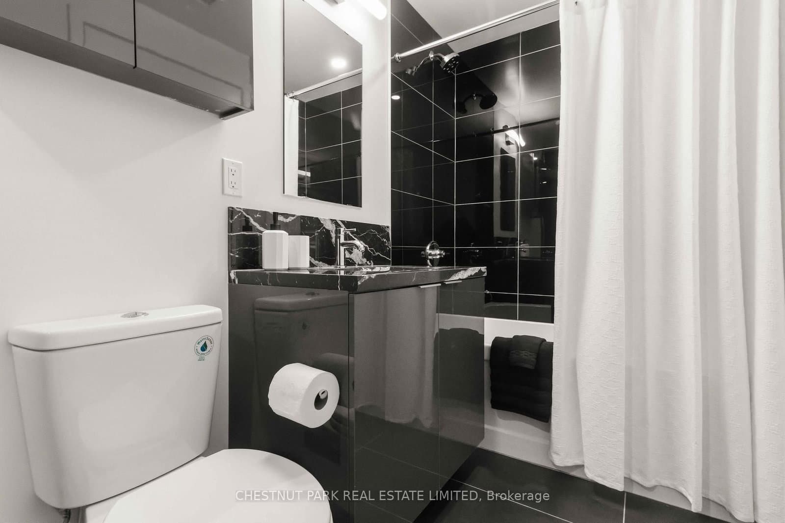 121 St Patrick Street, Unit 201 thumbnail 16