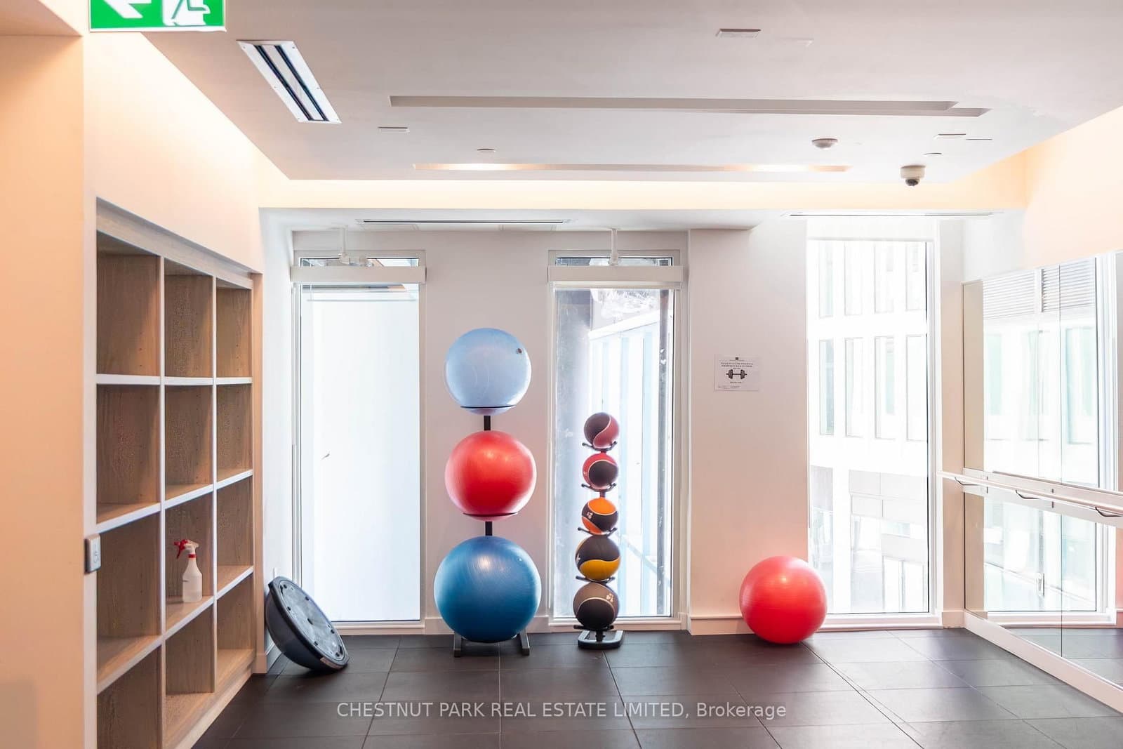 121 St Patrick Street, Unit 201 thumbnail 22