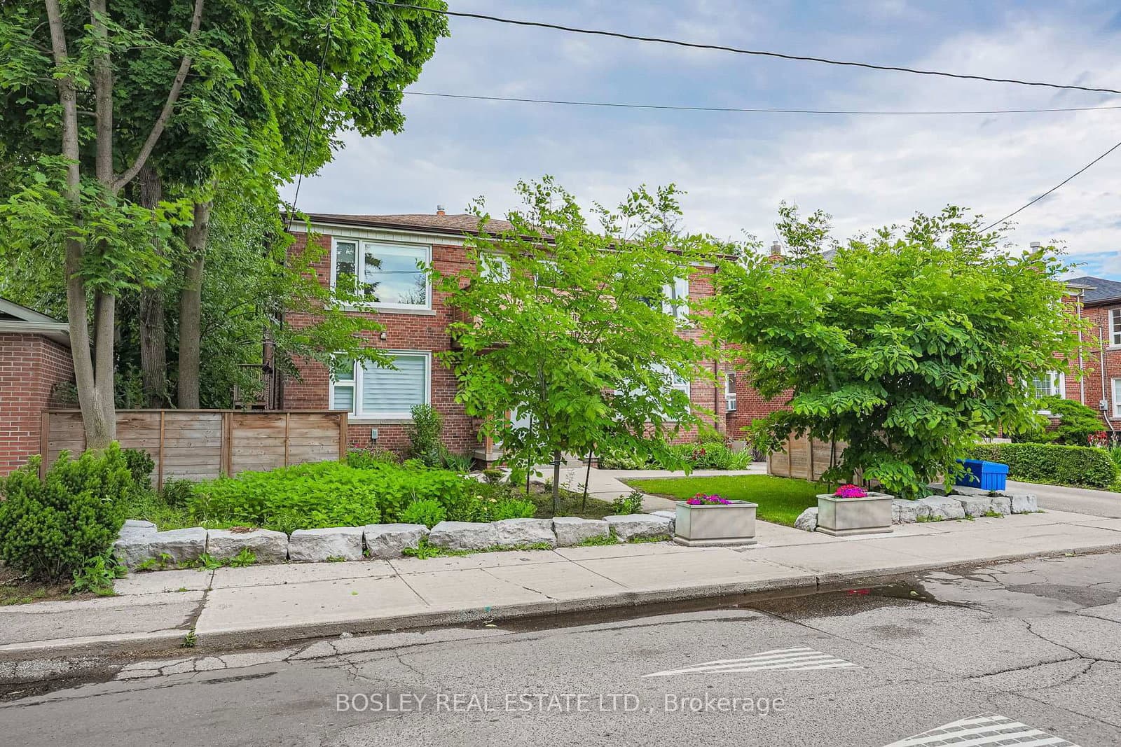 20 Markdale Avenue, Unit 3 thumbnail 2