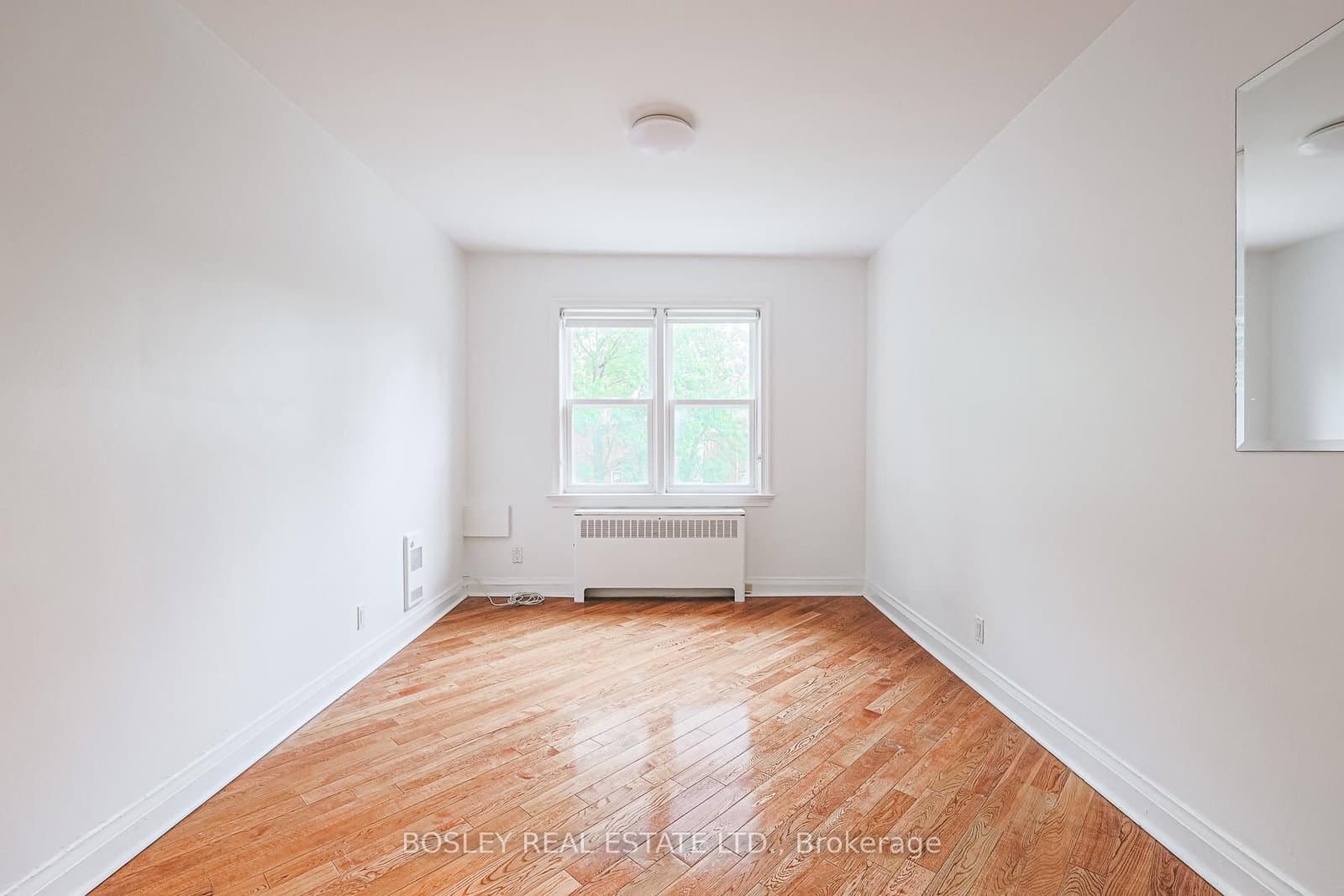 20 Markdale Avenue, Unit 3 thumbnail 22
