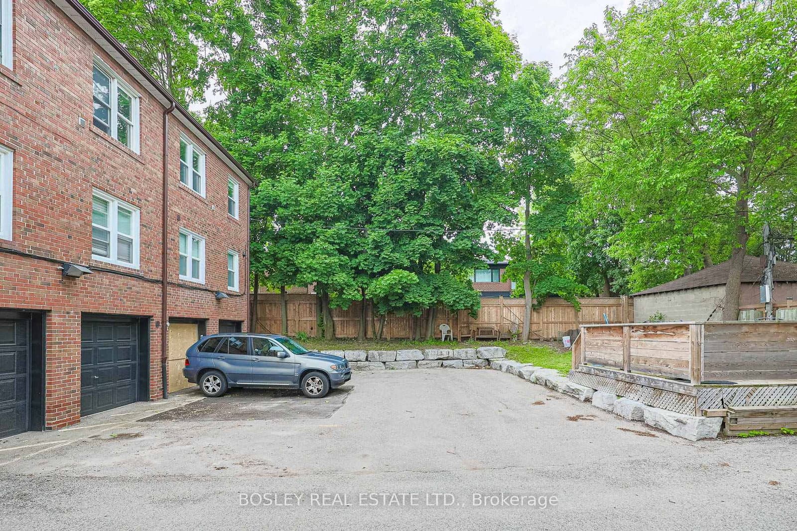 20 Markdale Avenue, Unit 3 thumbnail 27