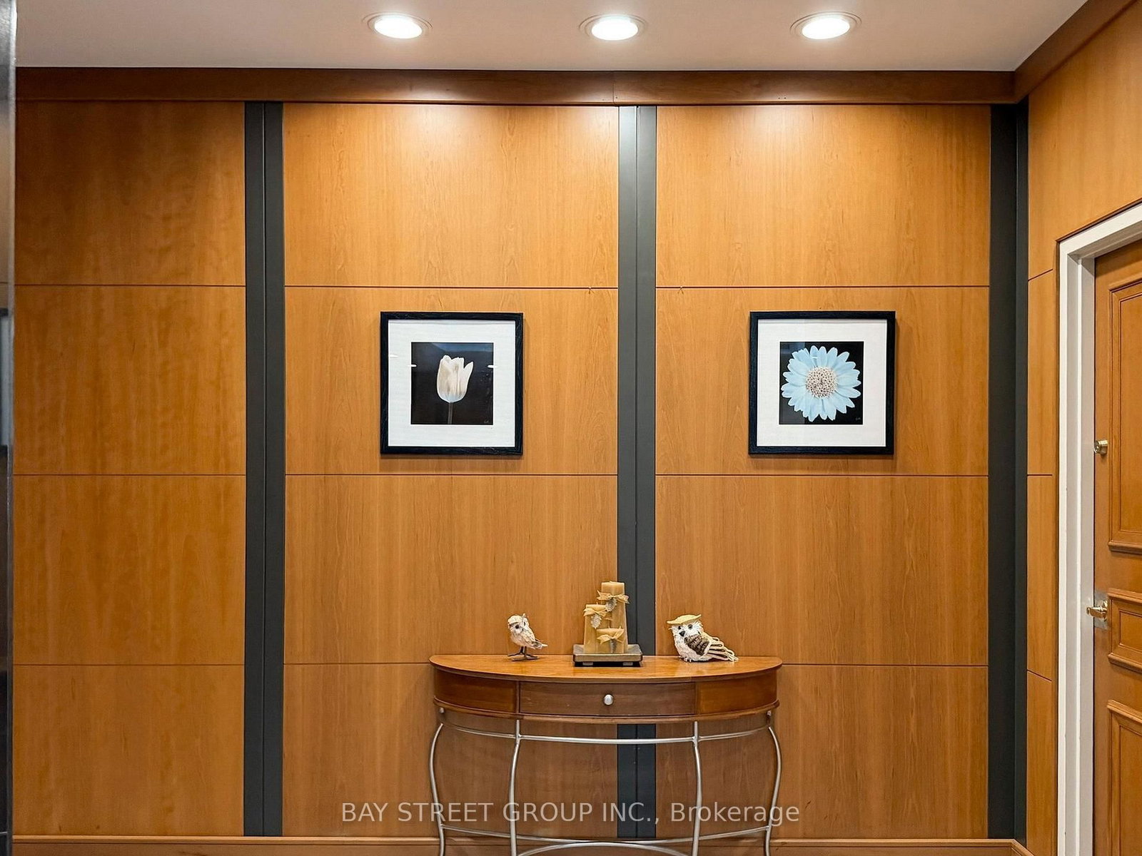 260 Doris Avenue, Unit 906 thumbnail 10
