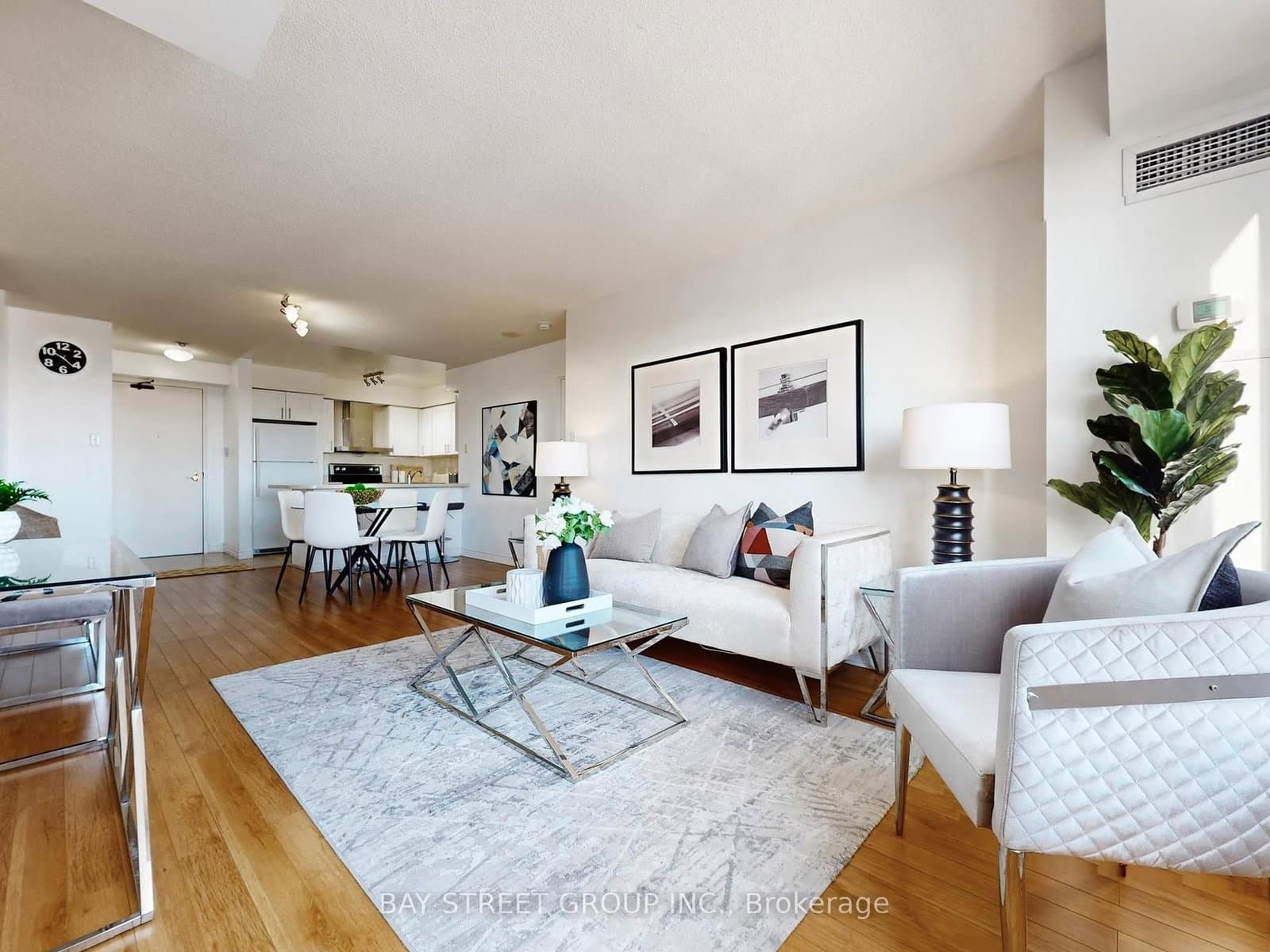 260 Doris Avenue, Unit 906 thumbnail 15