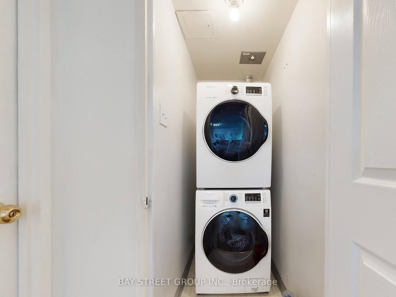 260 Doris Avenue, Unit 906 thumbnail 32