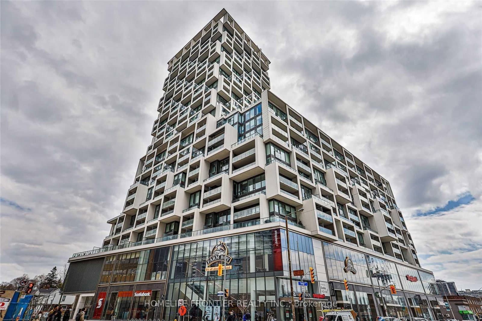 8 Hillsdale Avenue E, Unit 744 - Image 1