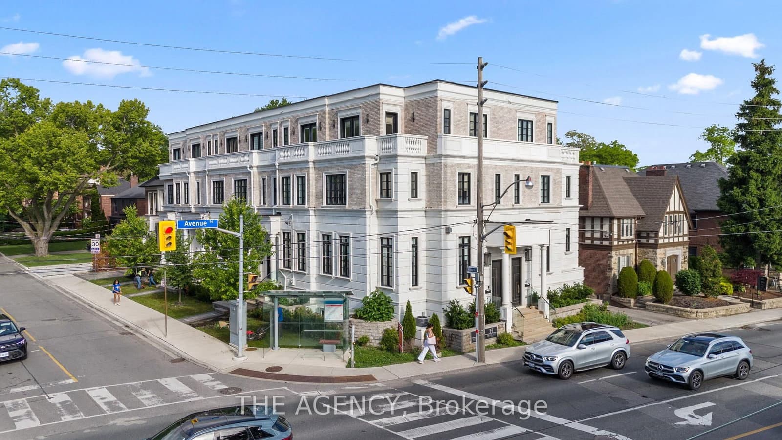 30 Hillhurst Boulevard - Image 1