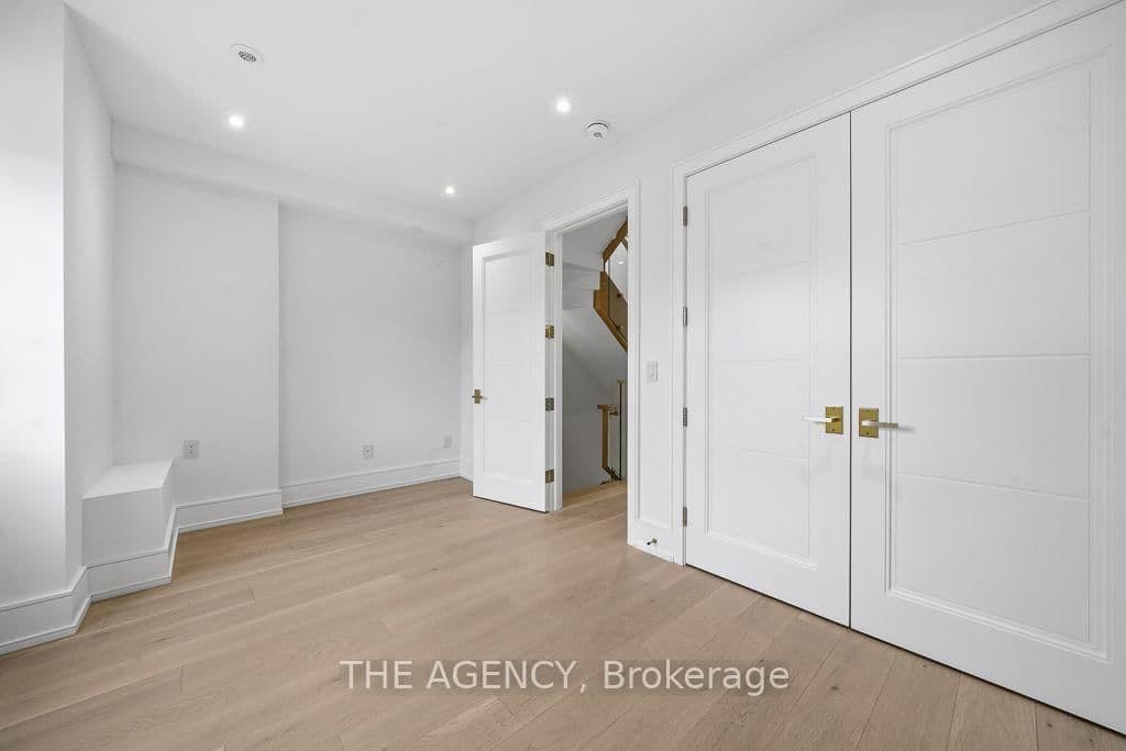 30 Hillhurst Boulevard thumbnail 20