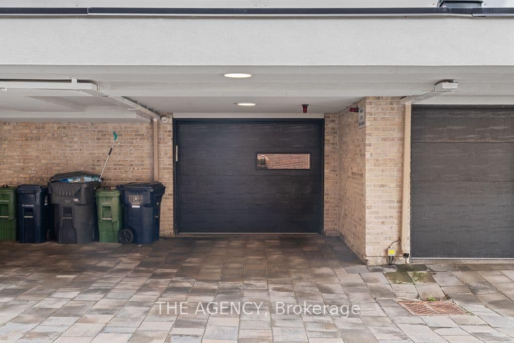 30 Hillhurst Boulevard thumbnail 25