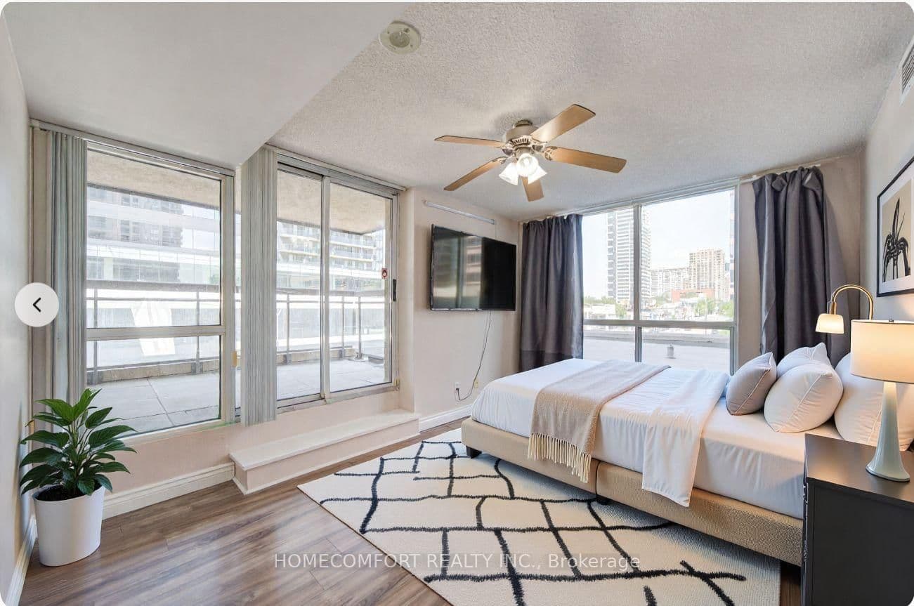 18 Parkview Avenue, Unit 312 thumbnail 18