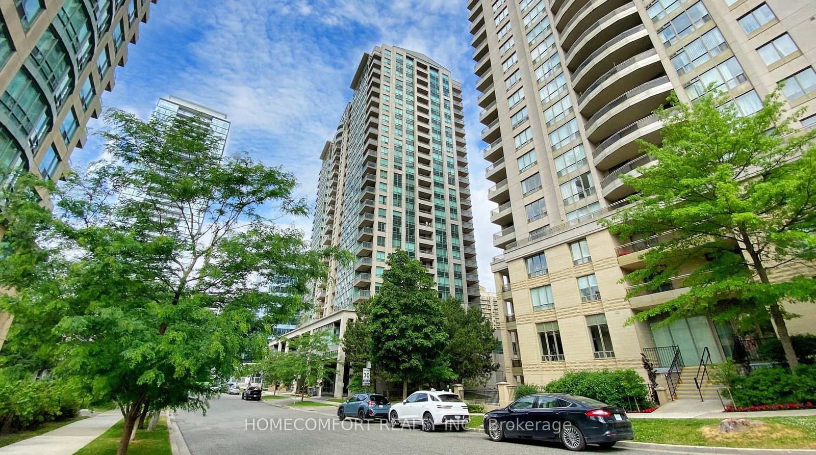 18 Parkview Avenue, Unit 312 thumbnail 2