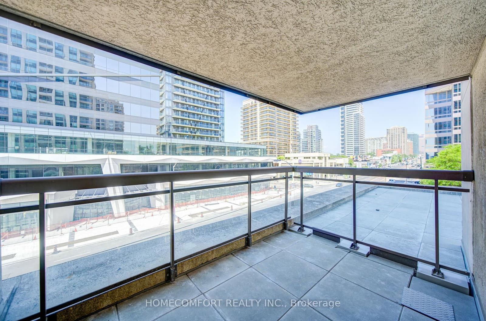 18 Parkview Avenue, Unit 312 thumbnail 24