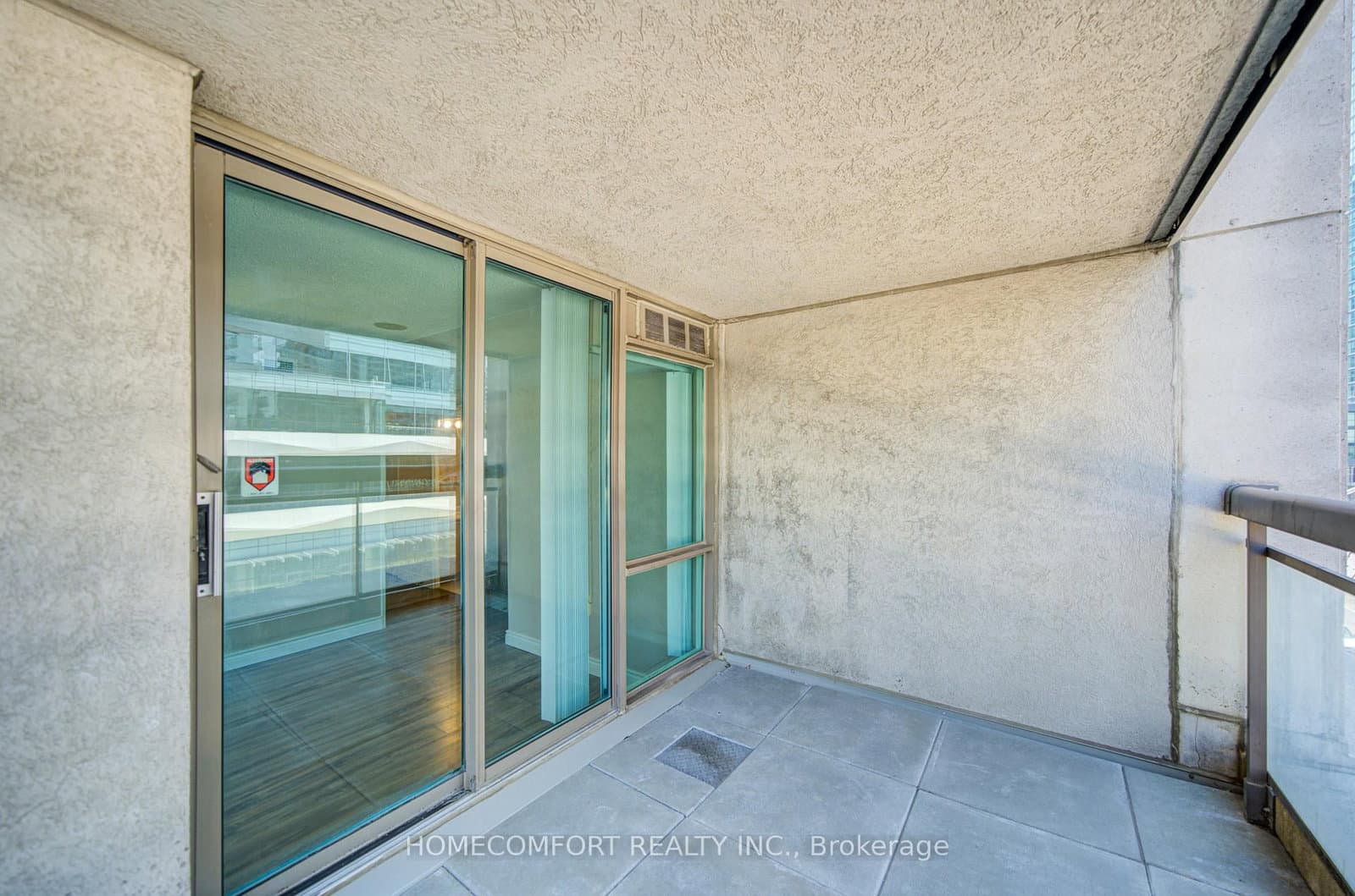 18 Parkview Avenue, Unit 312 thumbnail 25