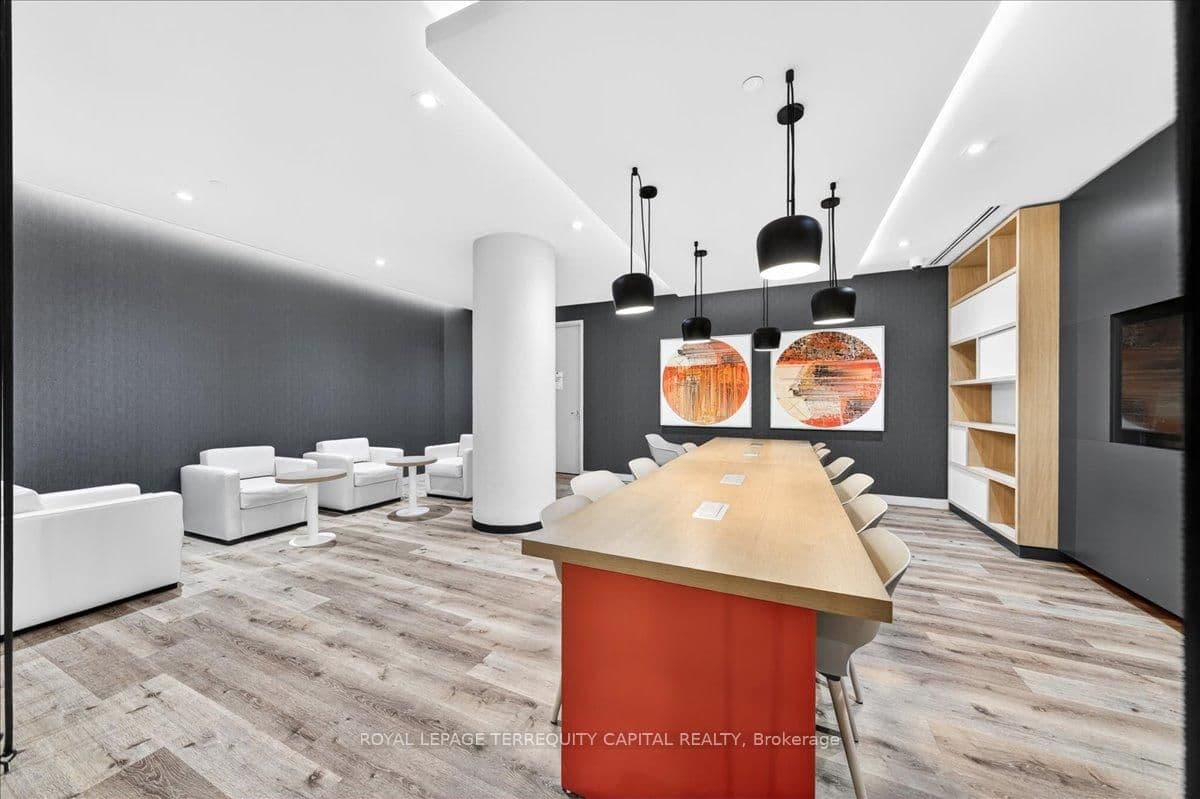 159 Wellesley Street E, Unit 3002 thumbnail 31