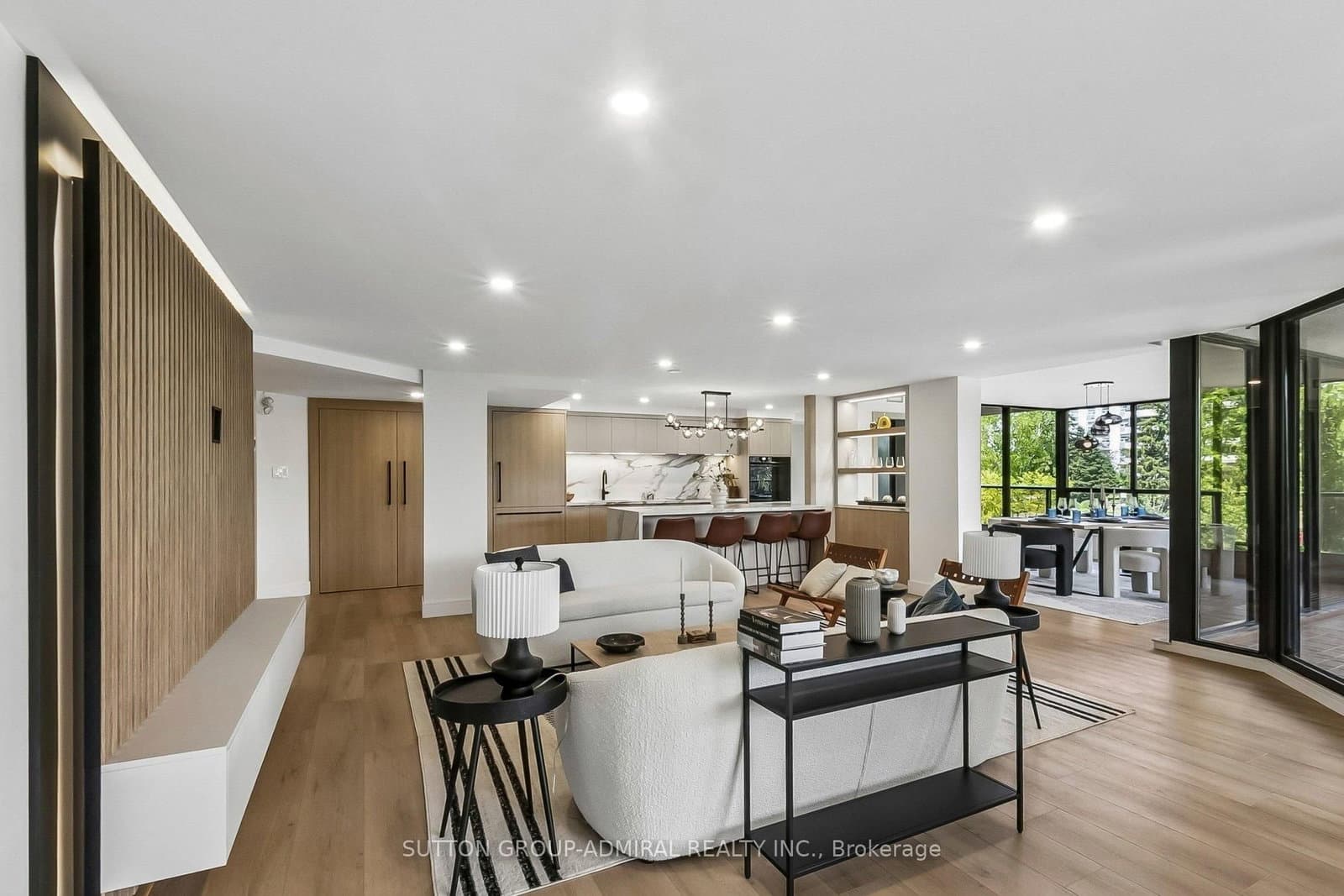 3900 Yonge Street, Unit 301 thumbnail 12