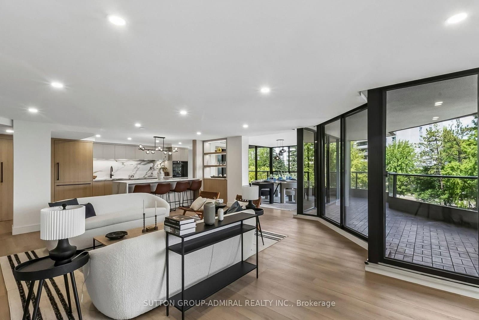 3900 Yonge Street, Unit 301 thumbnail 13