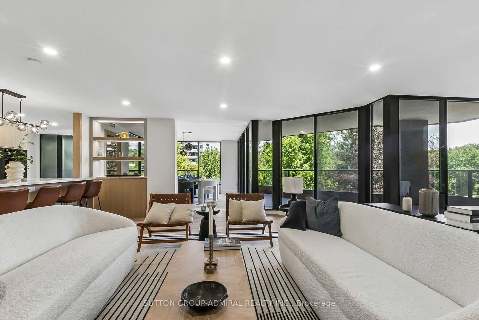 3900 Yonge Street, Unit 301 thumbnail 20