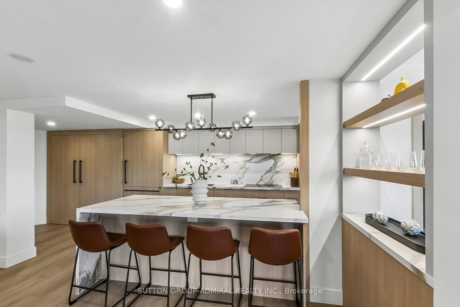 3900 Yonge Street, Unit 301 thumbnail 23