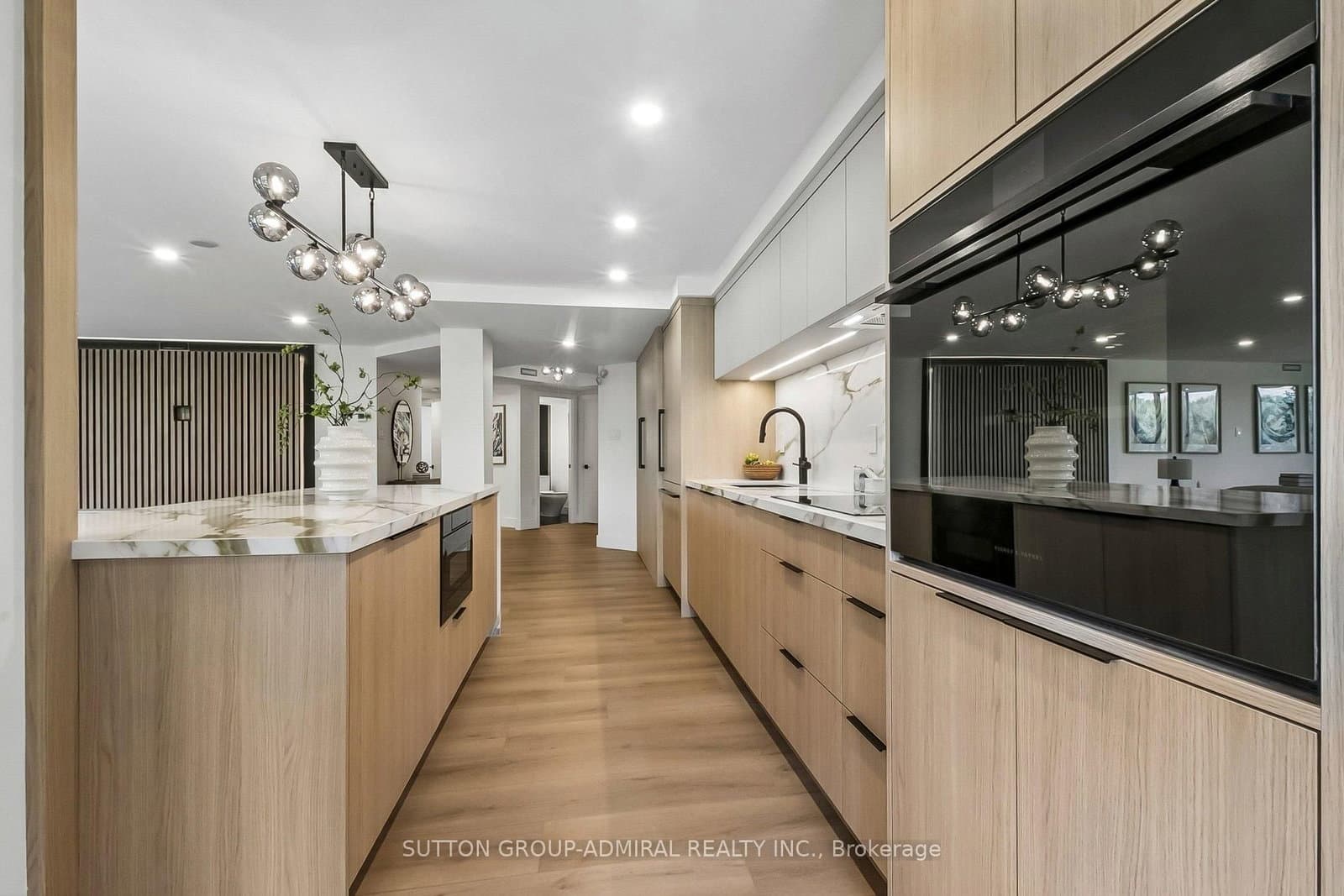 3900 Yonge Street, Unit 301 thumbnail 29