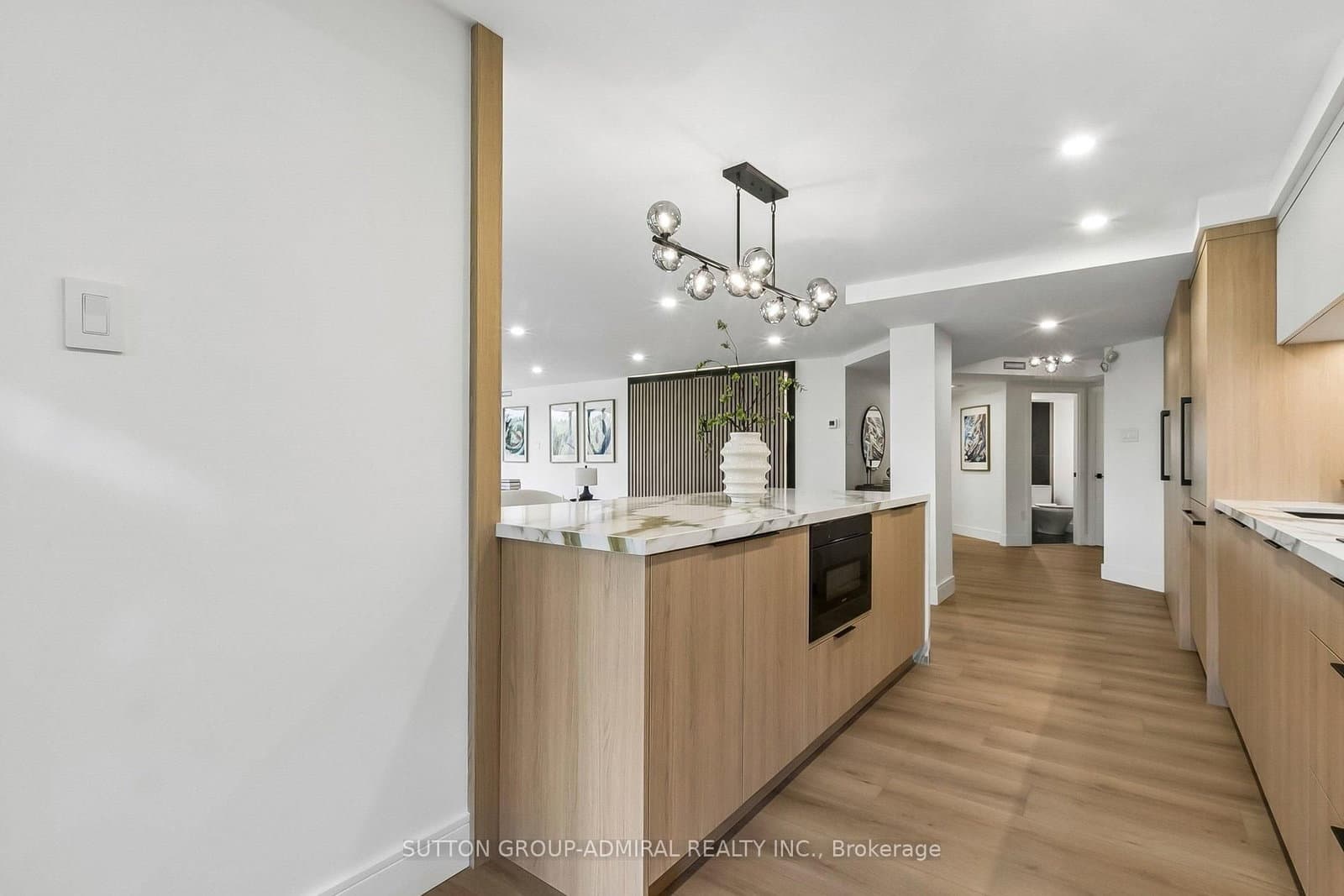 3900 Yonge Street, Unit 301 thumbnail 31