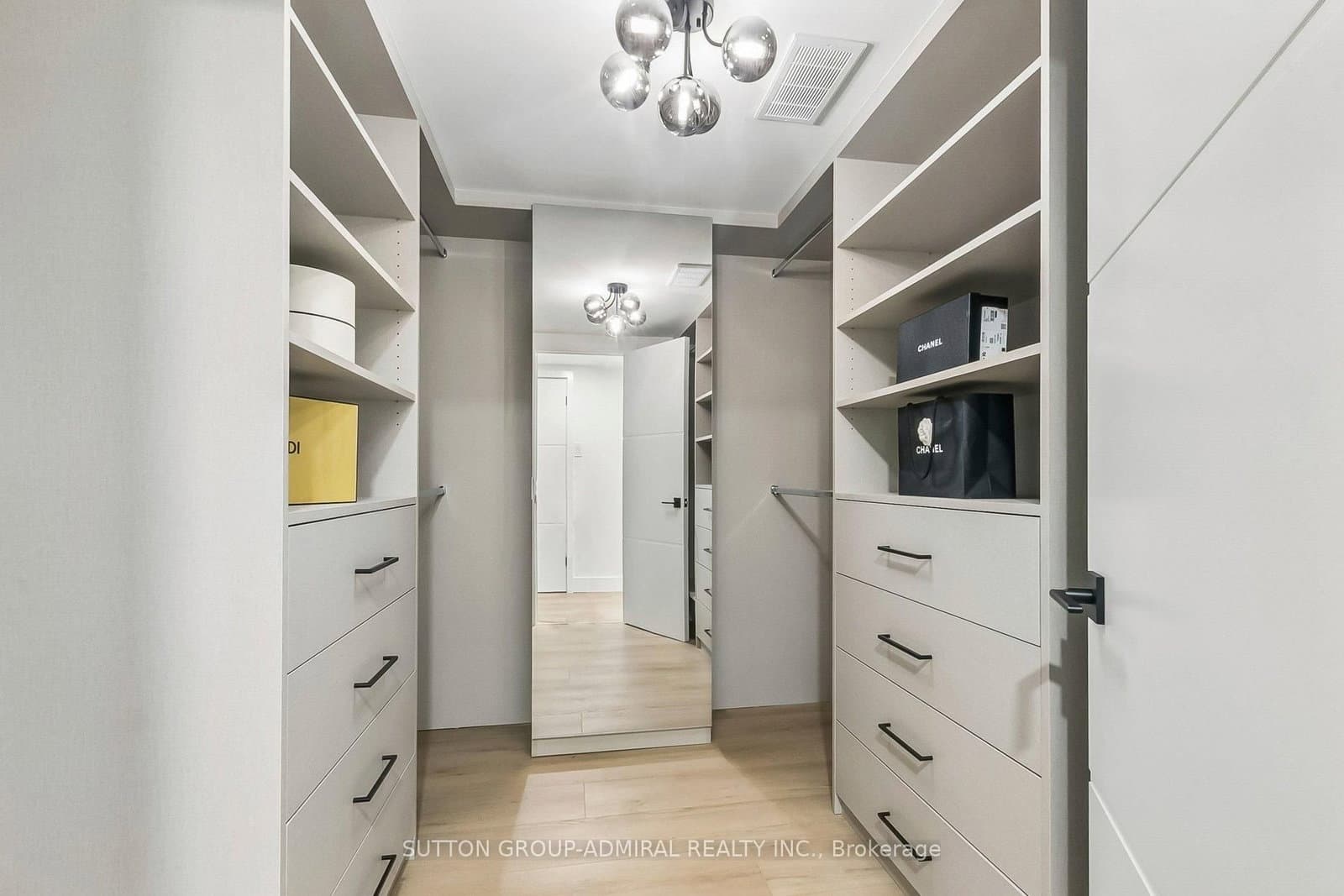 3900 Yonge Street, Unit 301 thumbnail 41