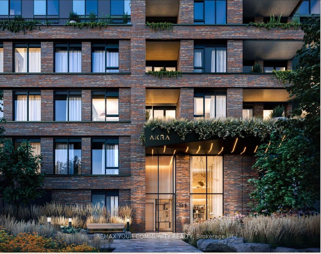 109 Erskine Avenue, Unit 1012 - Image 1
