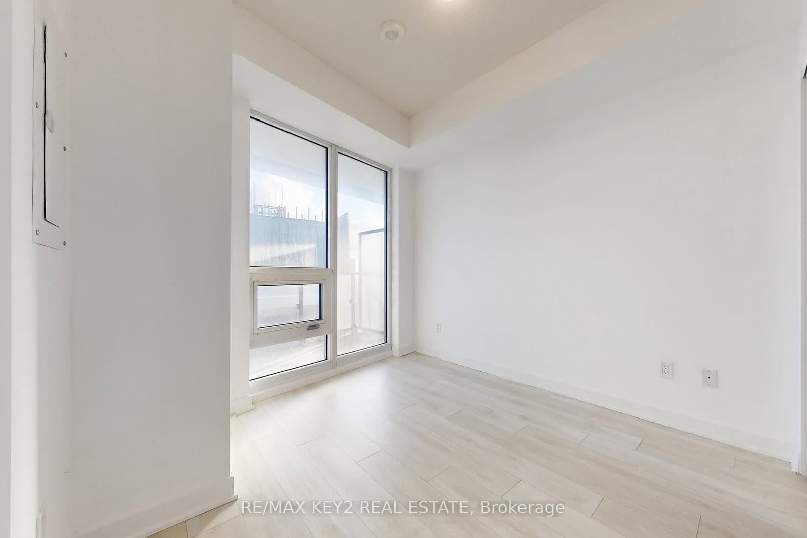 2221 Yonge Street, Unit 4904 thumbnail 12