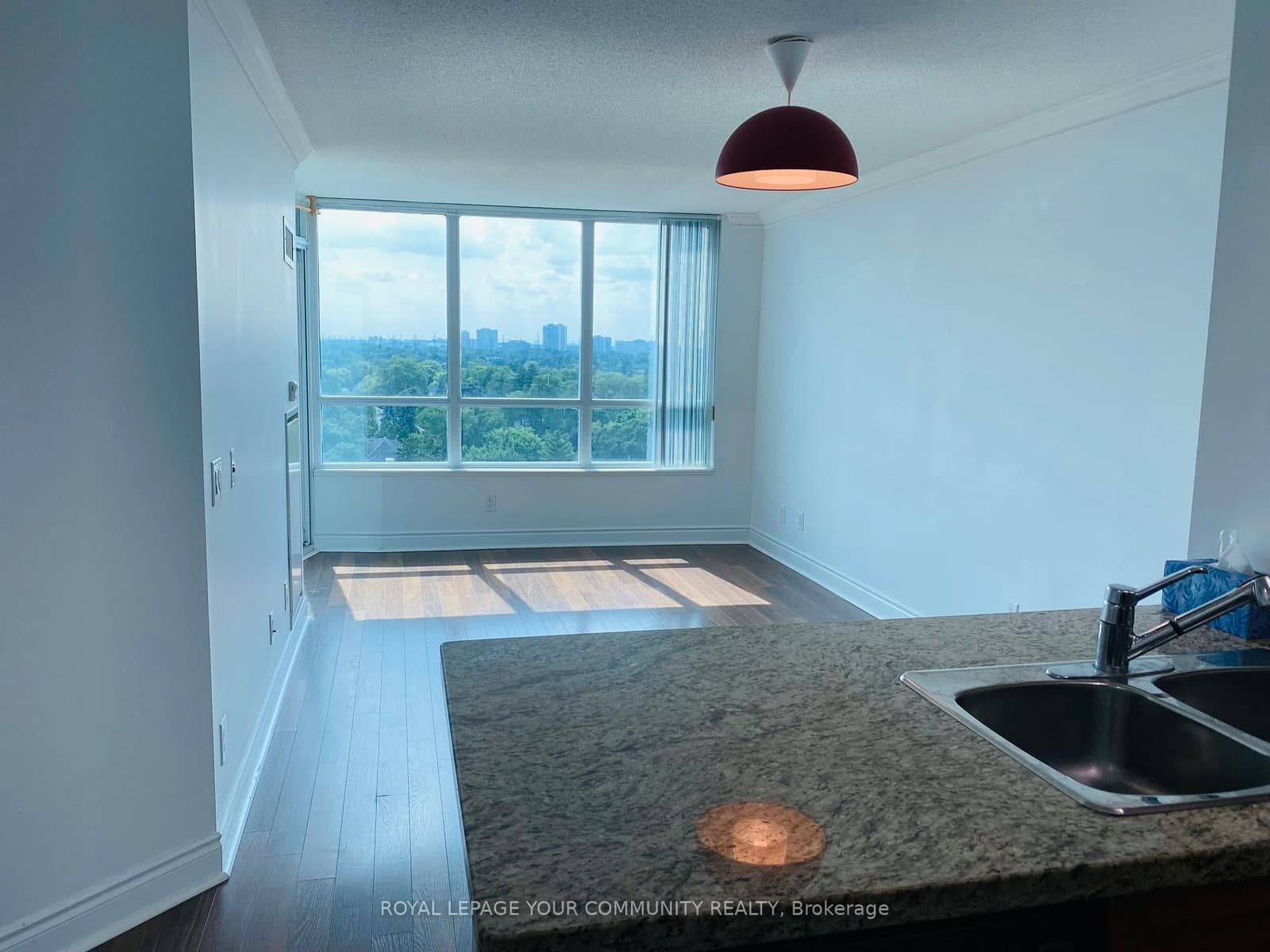25 Greenview Avenue, Unit 1017 thumbnail 12