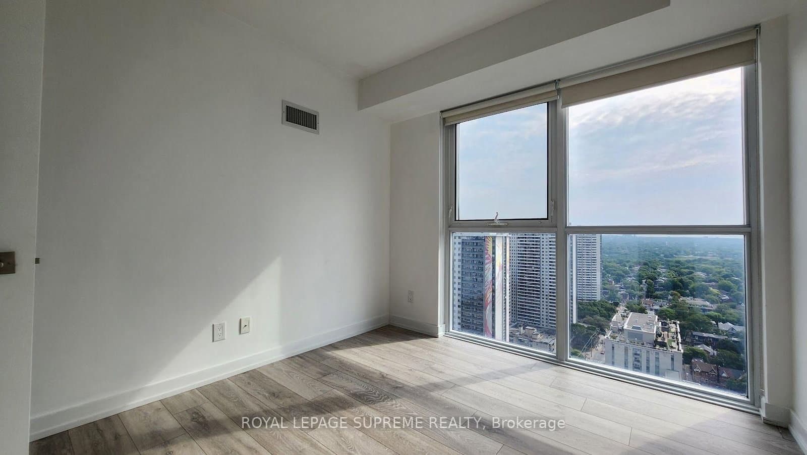 159 Wellesley Street E, Unit 2603 thumbnail 12