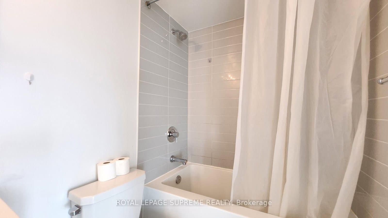 159 Wellesley Street E, Unit 2603 thumbnail 16