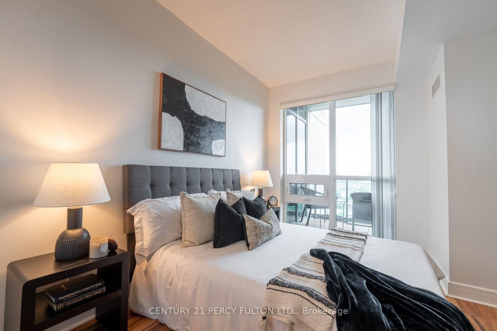 35 Brian Peck Crescent, Unit 1510 thumbnail 21