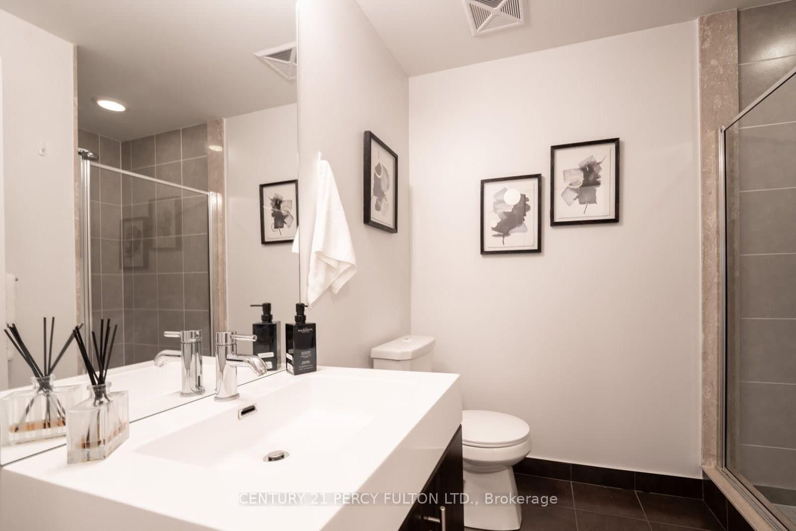35 Brian Peck Crescent, Unit 1510 thumbnail 27