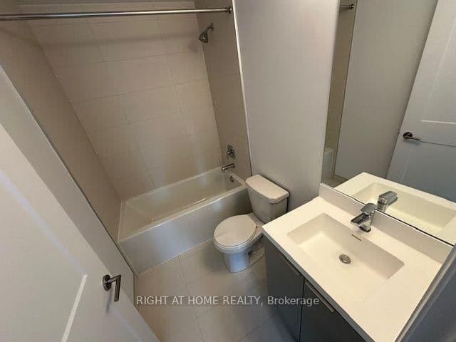 50 Dunfield Avenue, Unit 619 thumbnail 17