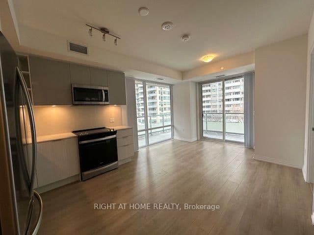50 Dunfield Avenue, Unit 619 thumbnail 6