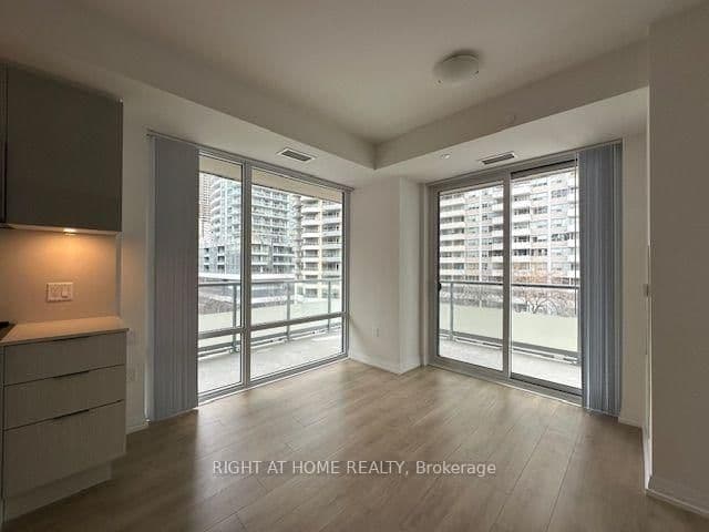 50 Dunfield Avenue, Unit 619 thumbnail 7