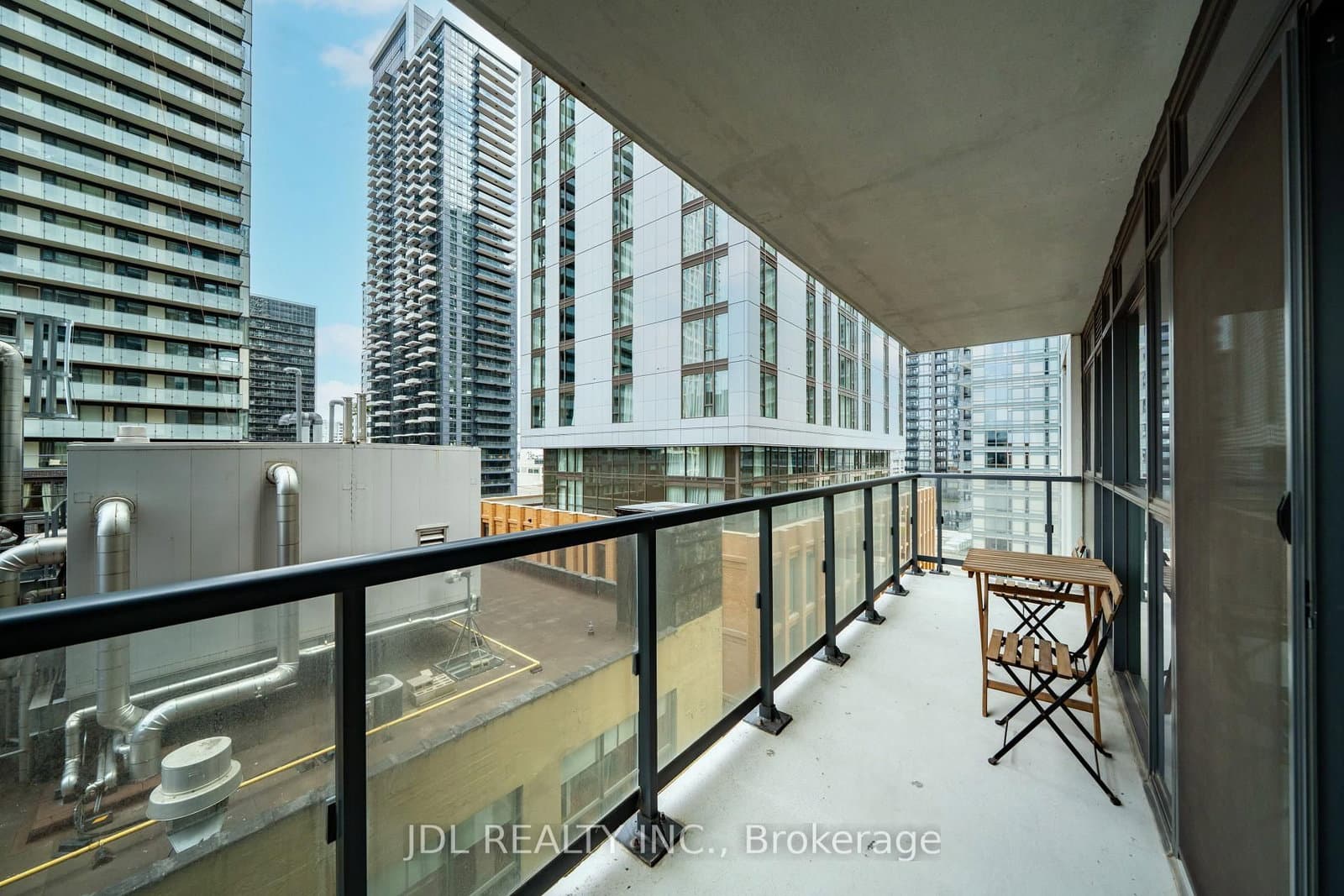 87 Peter Street, Unit 1411 thumbnail 26