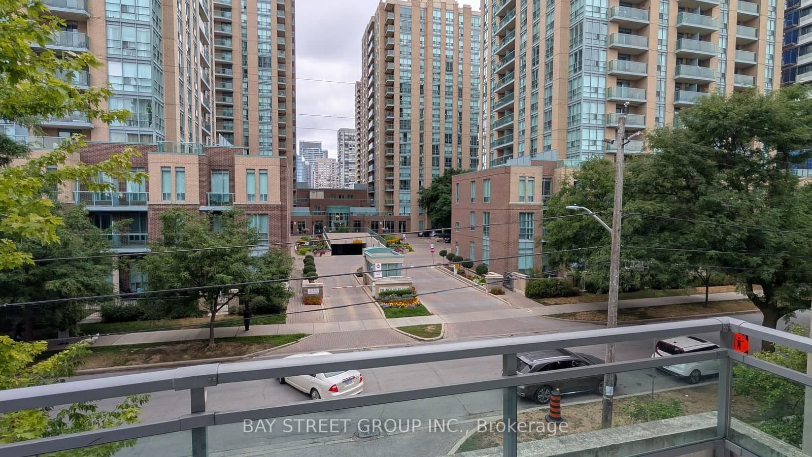 21 Olive Avenue, Unit TH201 - Image 1