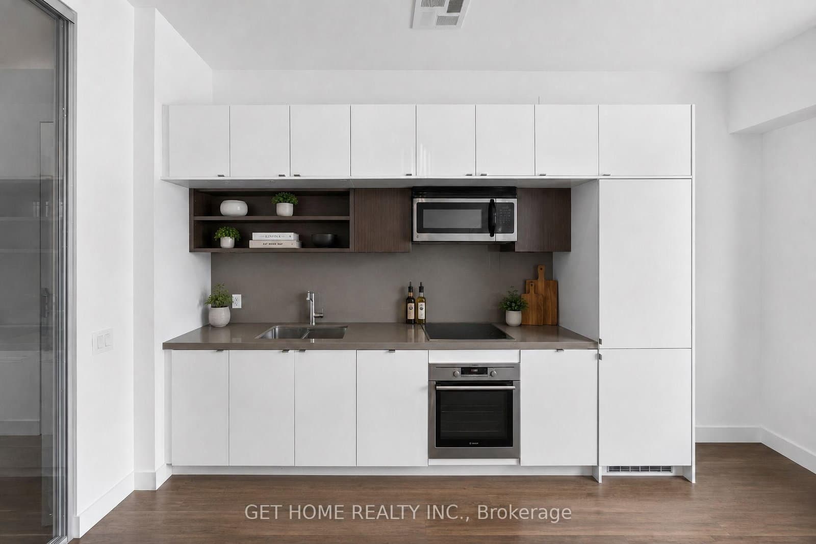 111 St Clair Avenue W, Unit 1203 thumbnail 11
