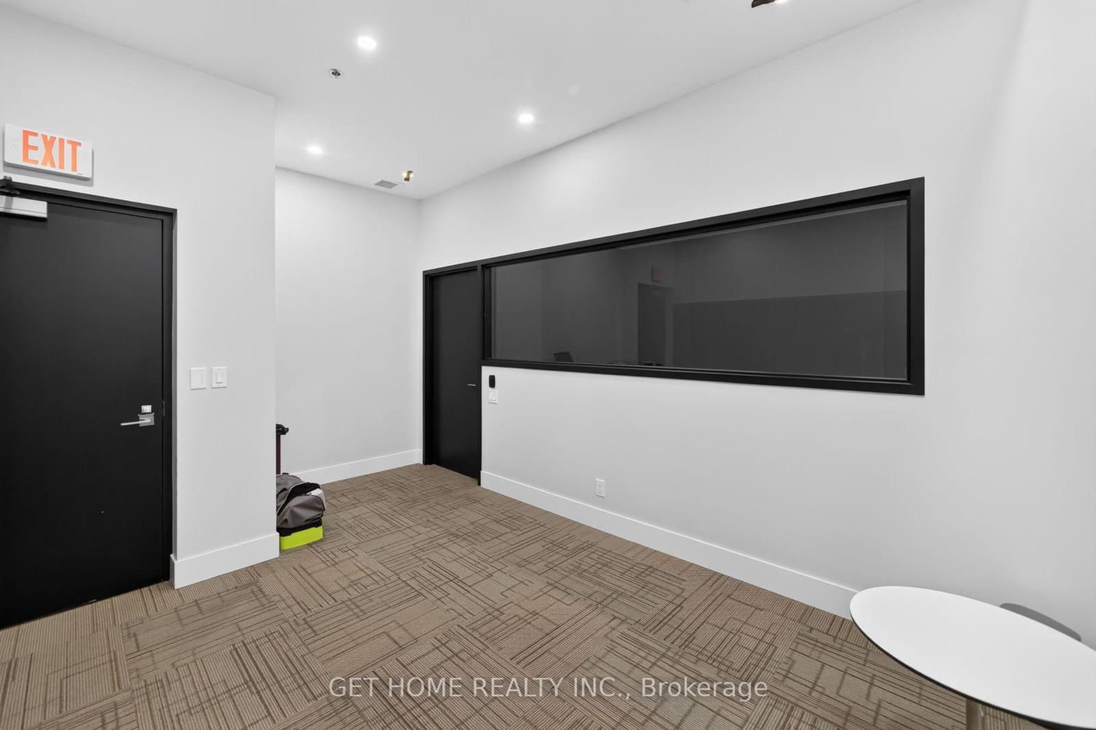 111 St Clair Avenue W, Unit 1203 thumbnail 21