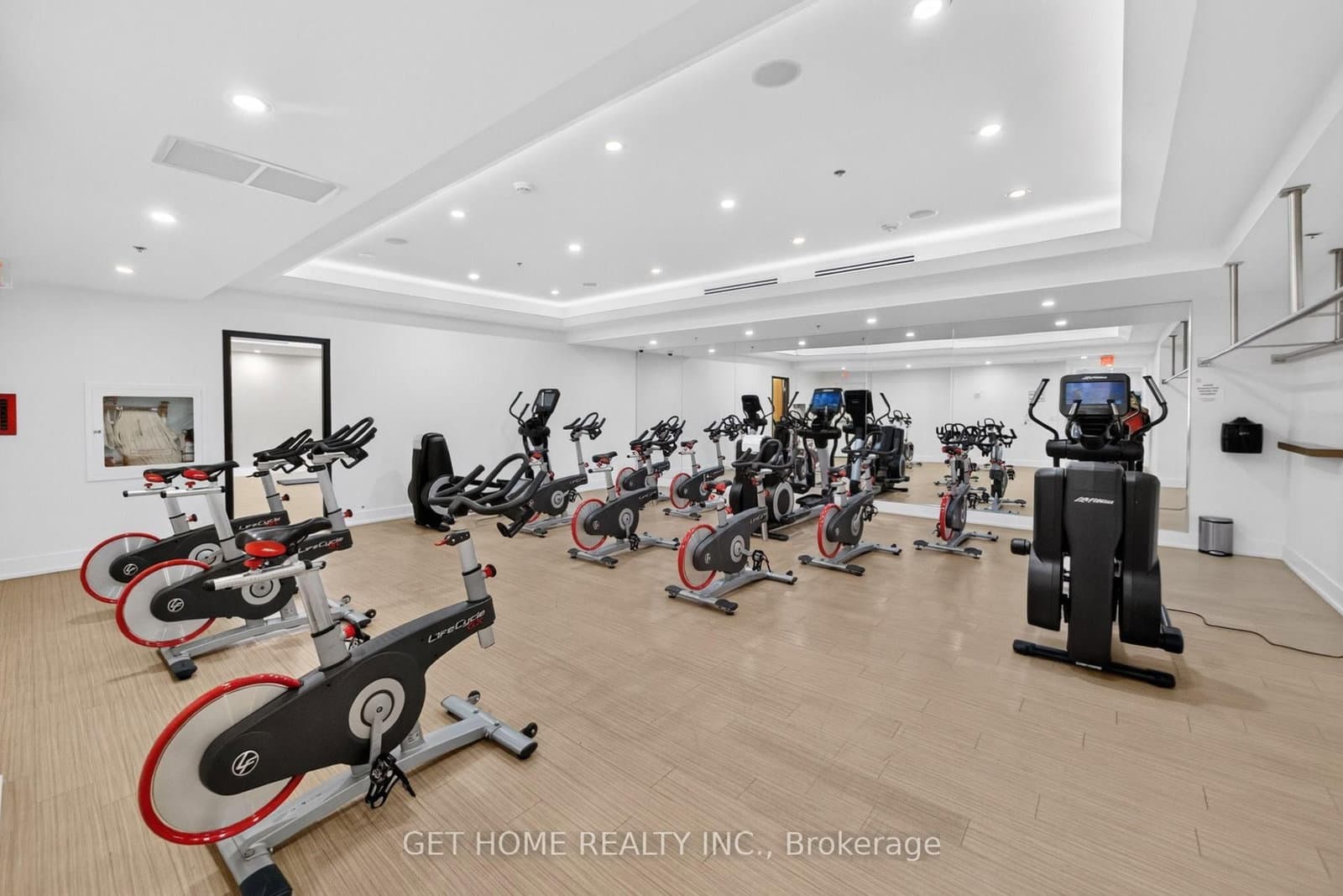 111 St Clair Avenue W, Unit 1203 thumbnail 24