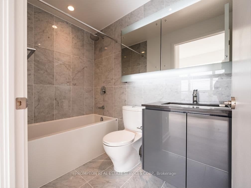 115 Mcmahon Drive, Unit 510 thumbnail 5