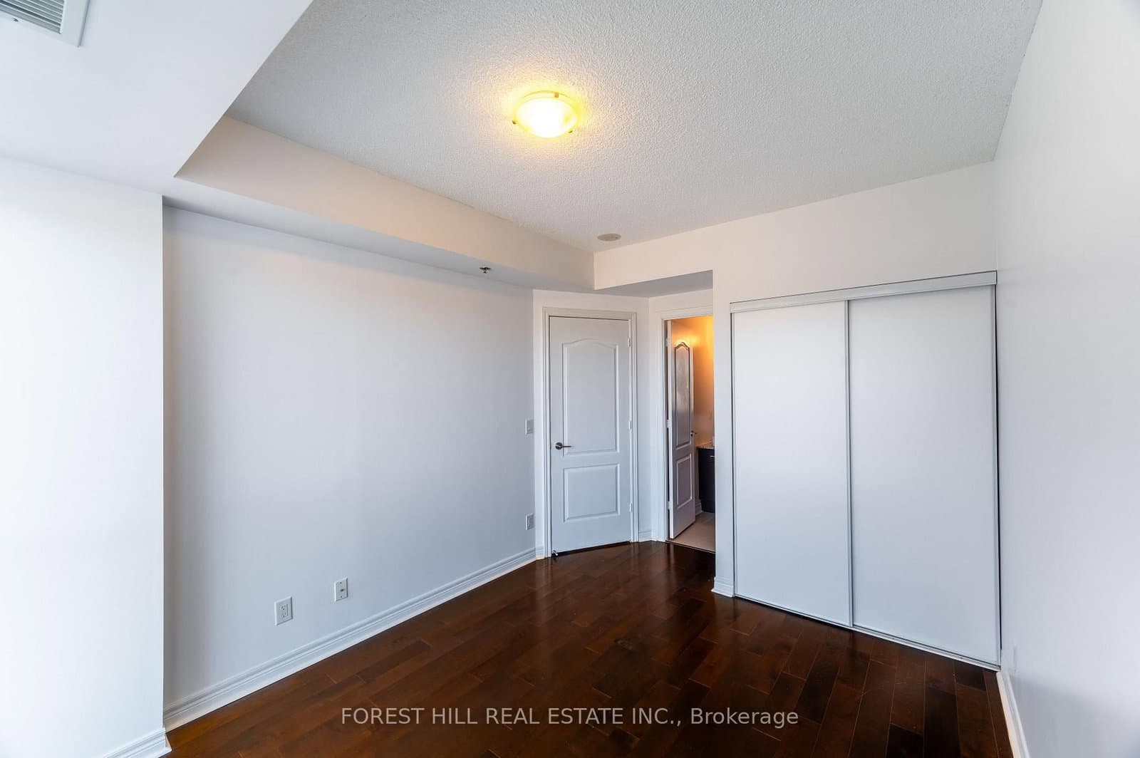 2756 Old Leslie Street, Unit 510 thumbnail 18